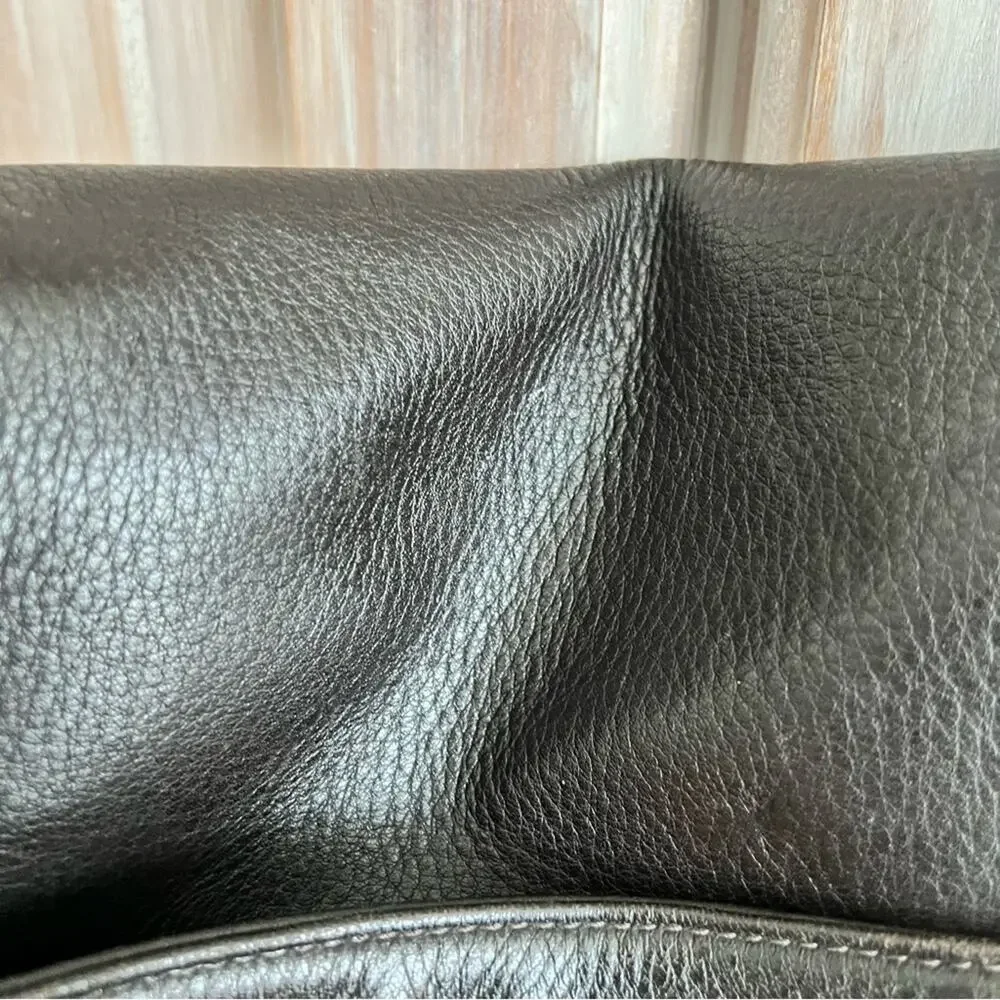 Tumi Leather Laptop Crossbody Handbag Purse Bag